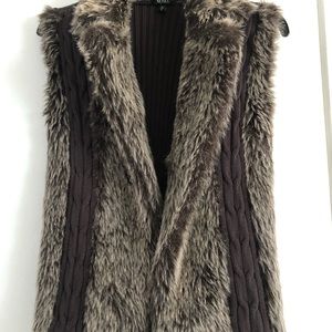 XOXO faux fur sweater vest in EUC